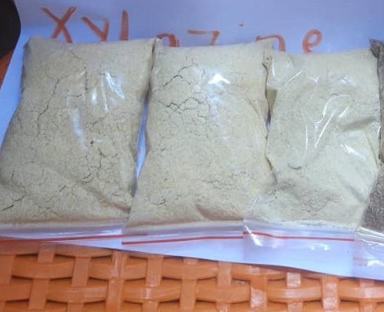 23076-35-9 Pharmaceutical Intermediates xylazine hydrochloride xylazine hcl powder cas 23076-35-9 CAS NO.23076-35-9
